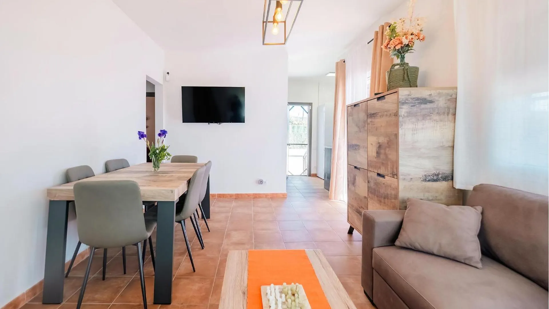 Holiday home Cozy Home In Pontons With Wifi