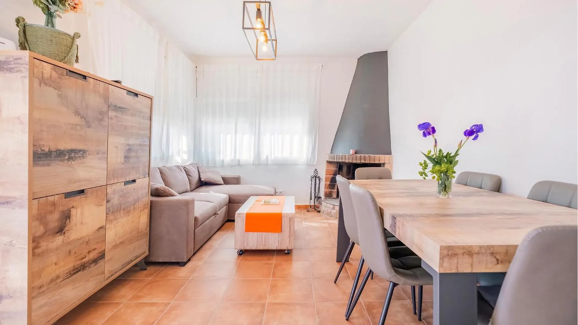 Holiday home Cozy Home In Pontons With Wifi