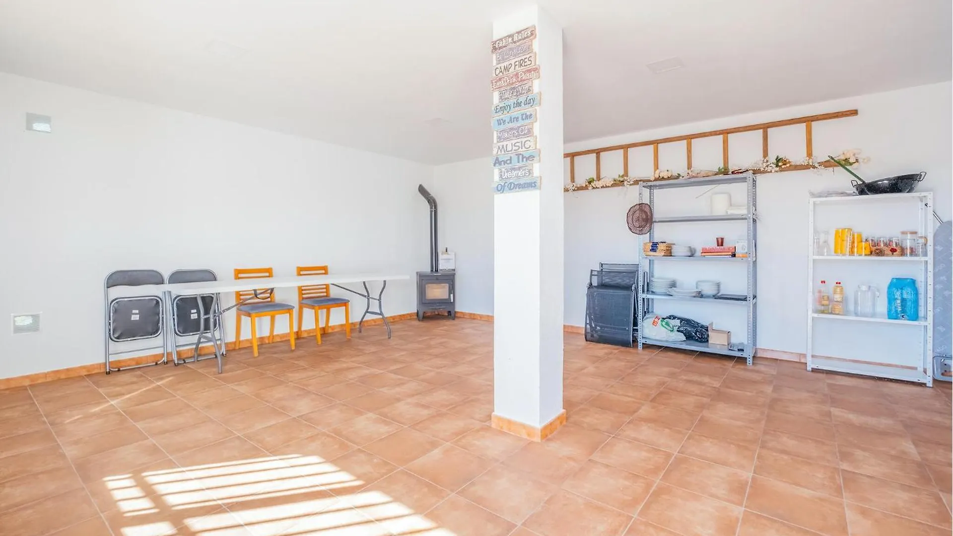 Holiday home Cozy Home In Pontons With Wifi